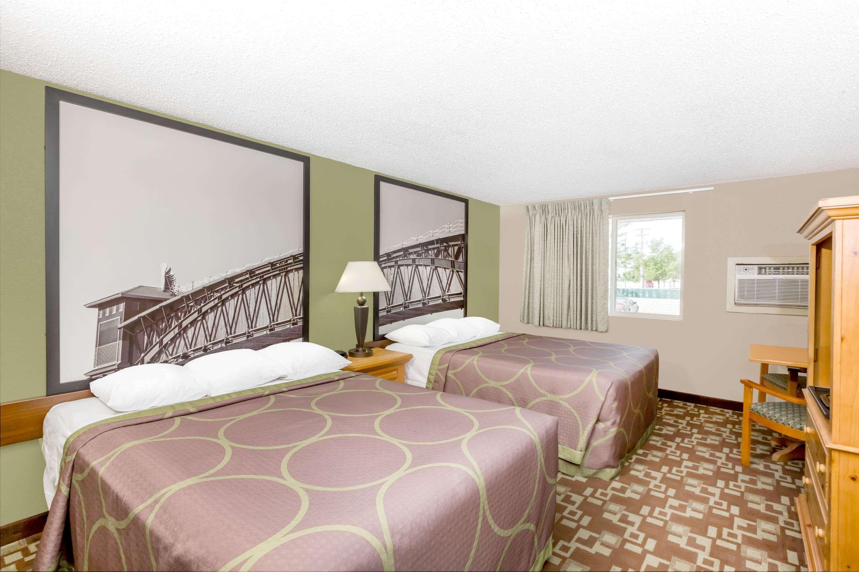 Super 8 By Wyndham Kearney Motel Ngoại thất bức ảnh